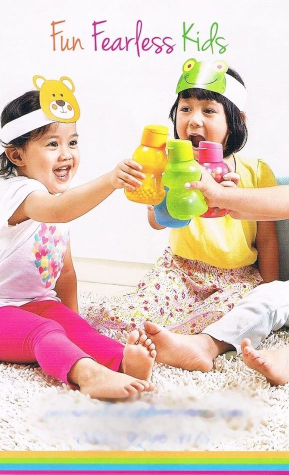 Tupperware bottles for kids frog design