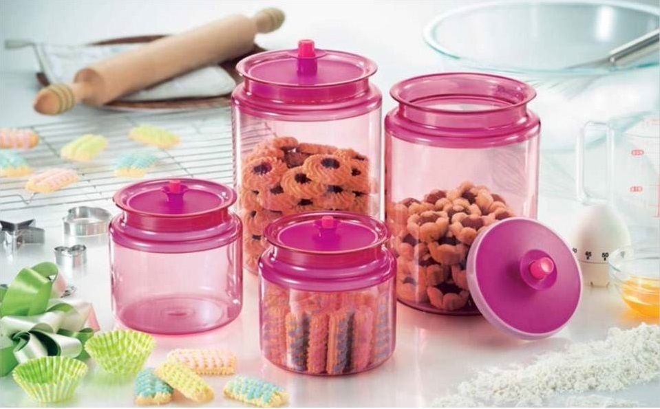 Tupperware Cookie Jar