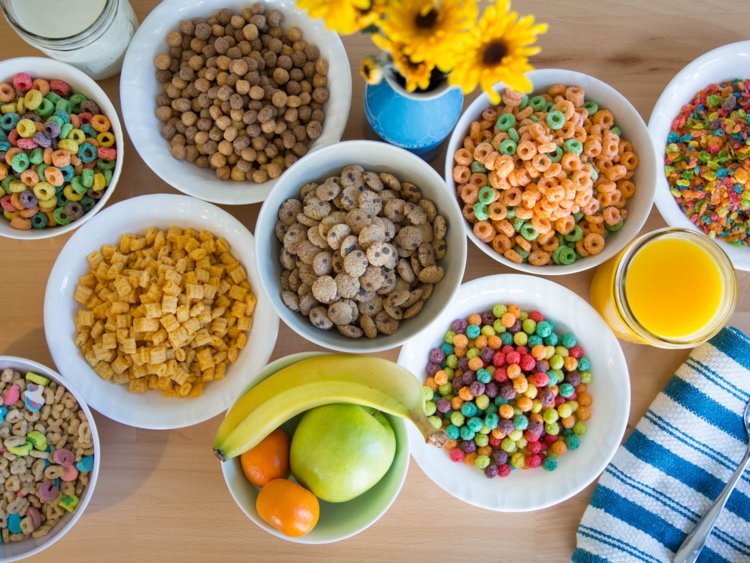 Plastic kitchen storage containers for cereals