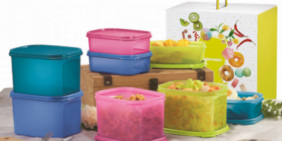 Tupperware containers square boxes